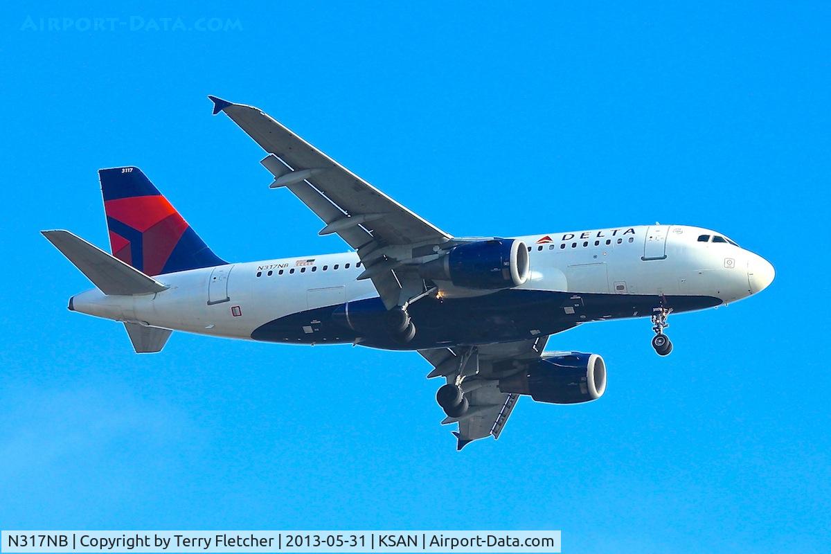 N317NB, 2000 Airbus A319-114 C/N 1324, Overhead Balboa Park en route to San Diego International