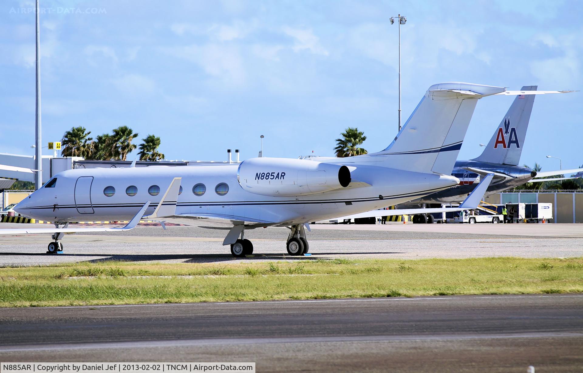 N885AR, 2004 Gulfstream Aerospace GIV-X (G450) C/N 4009, N885AR