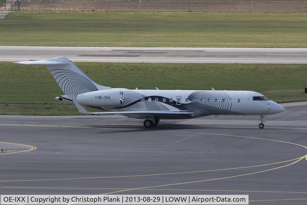 OE-IXX, 2012 Bombardier BD-700-1A11 Global 5000 C/N 9528, First Pic in Database
Amira's brand new Global Express