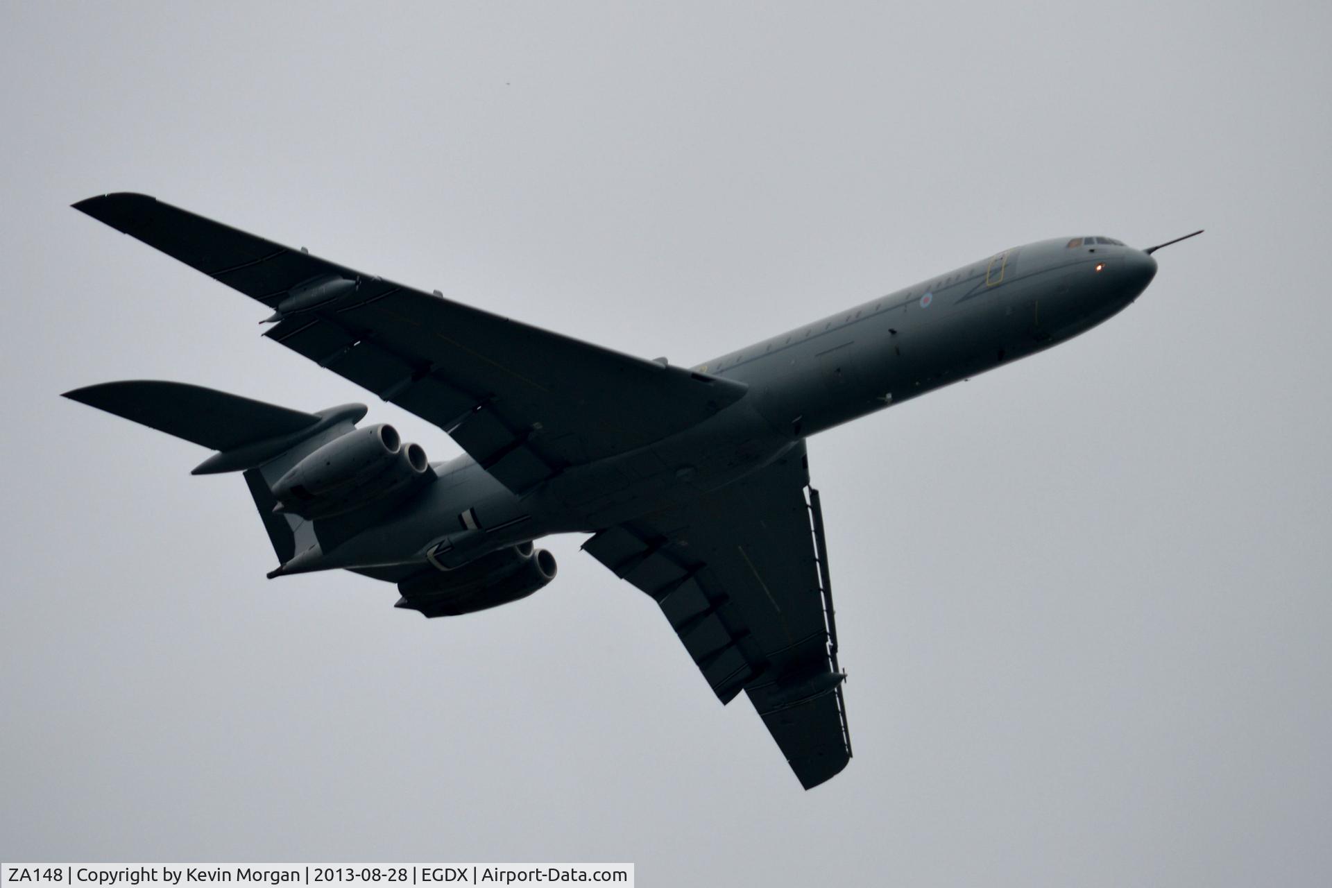ZA148, 1967 Vickers VC10 K.3 C/N 883, St Athan farewell flypast.