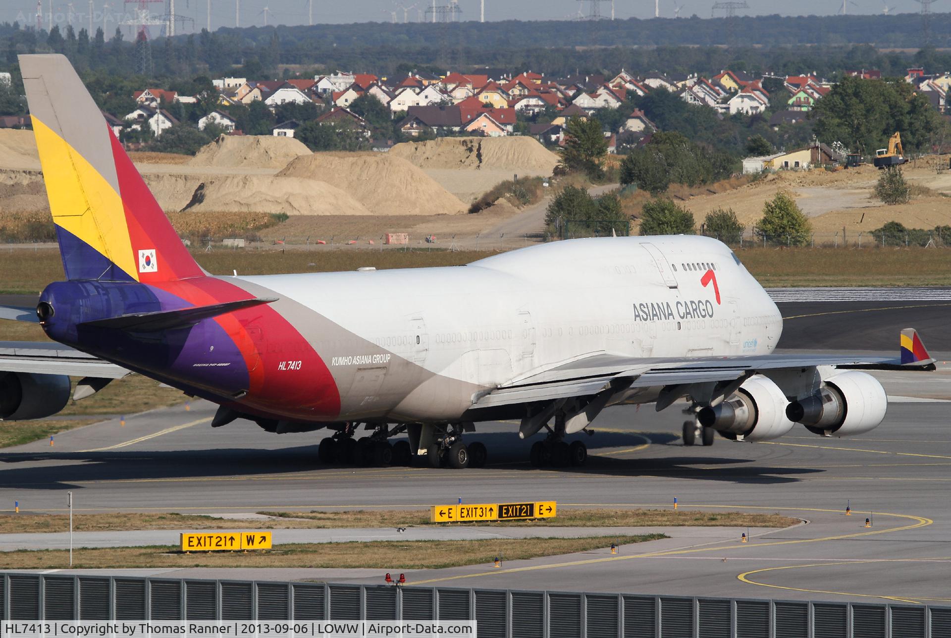 HL7413, 1991 Boeing 747-48ESF C/N 25405, Asiana B747