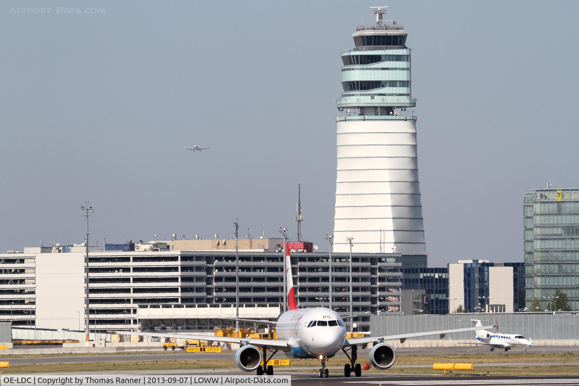 OE-LDC, 2004 Airbus A319-112 C/N 2262, Austrian A319