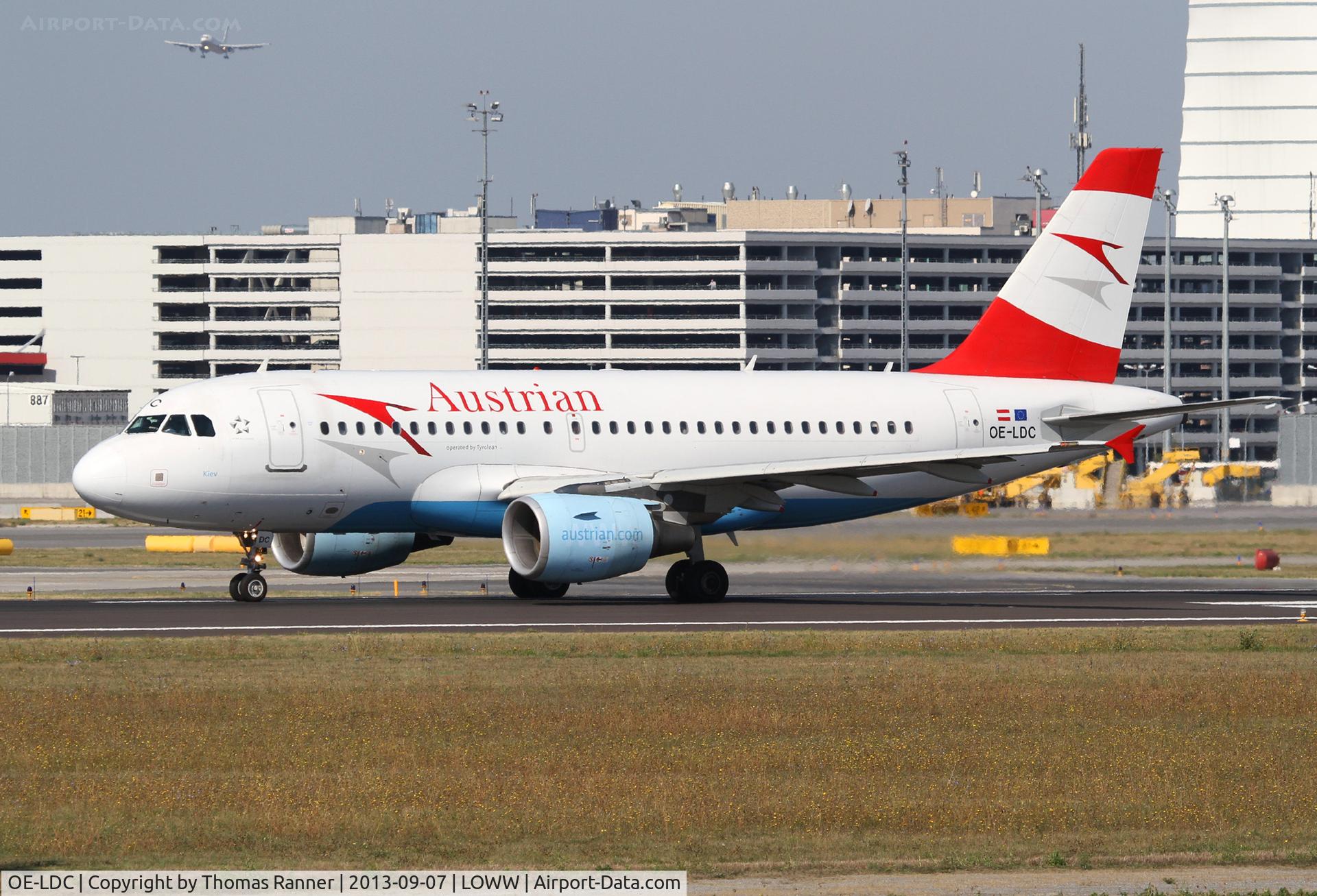 OE-LDC, 2004 Airbus A319-112 C/N 2262, Austrian A319
