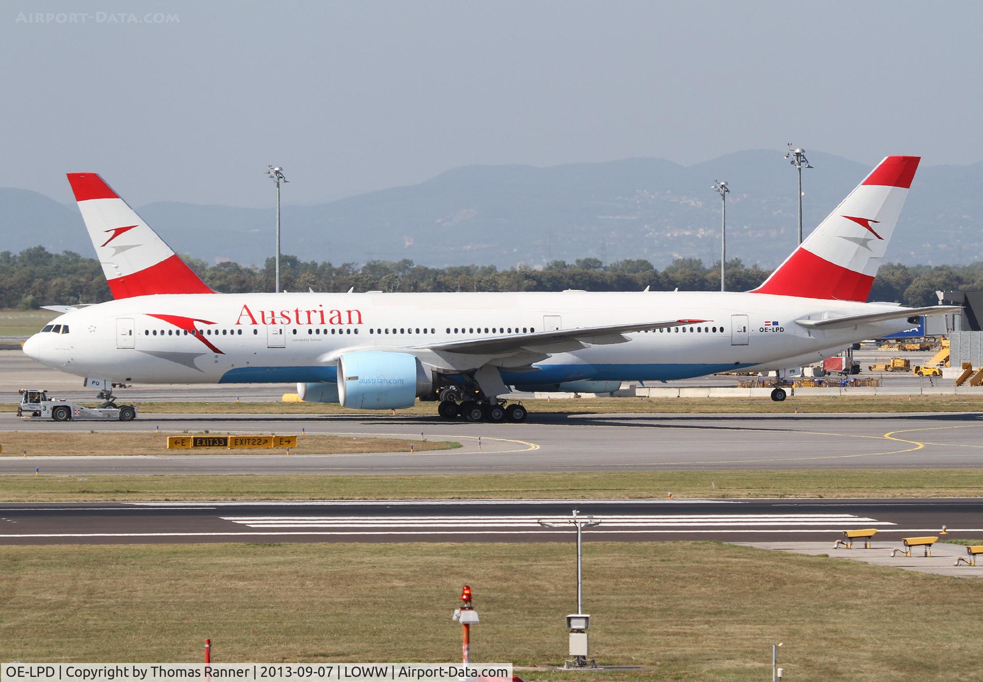 OE-LPD, 2006 Boeing 777-2Z9/ER C/N 35960, Austrian B777