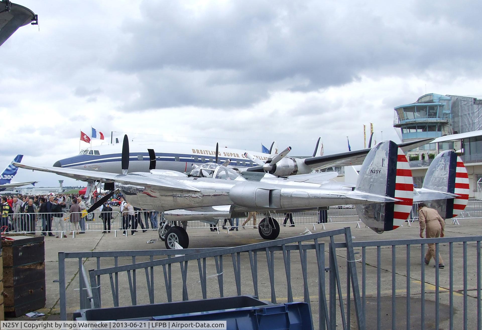 N25Y, 1944 Lockheed P-38L-5LO Lightning C/N AF44-53254, Lockheed P-38L Lightning at the Aerosalon 2013, Paris