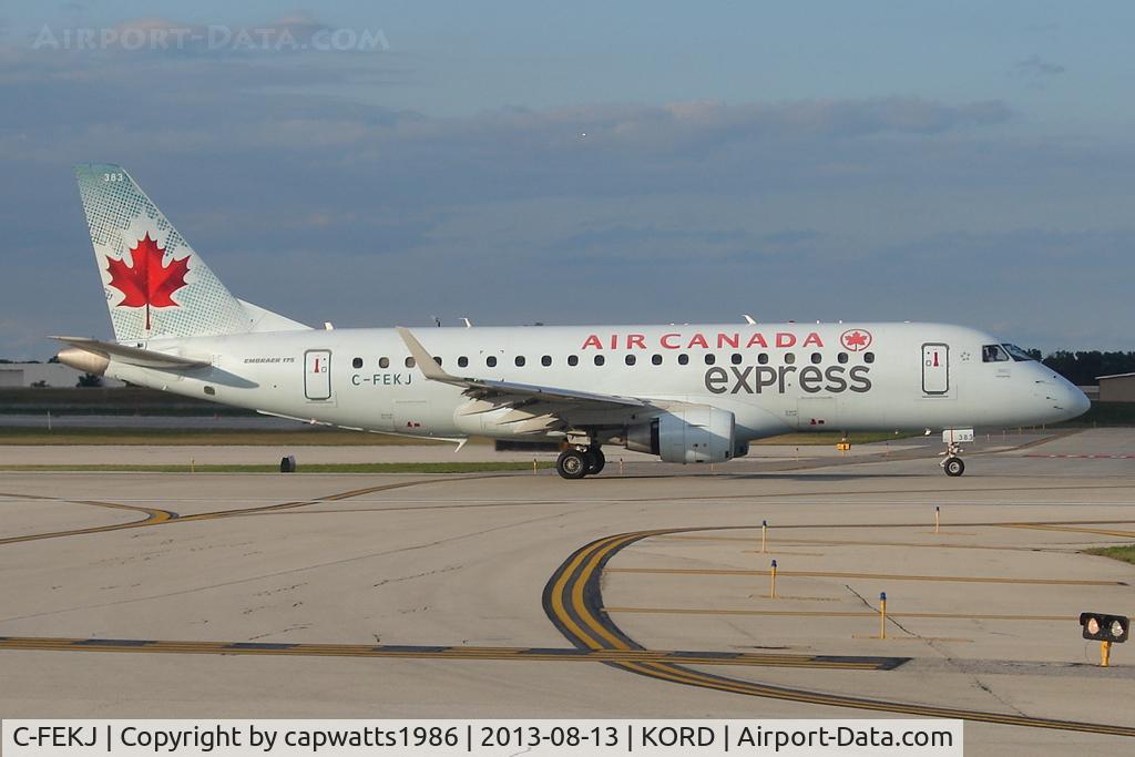 C-FEKJ, 2005 Embraer 175SU (ERJ-170-200SU) C/N 17000109, Air Canada Express @ ORD