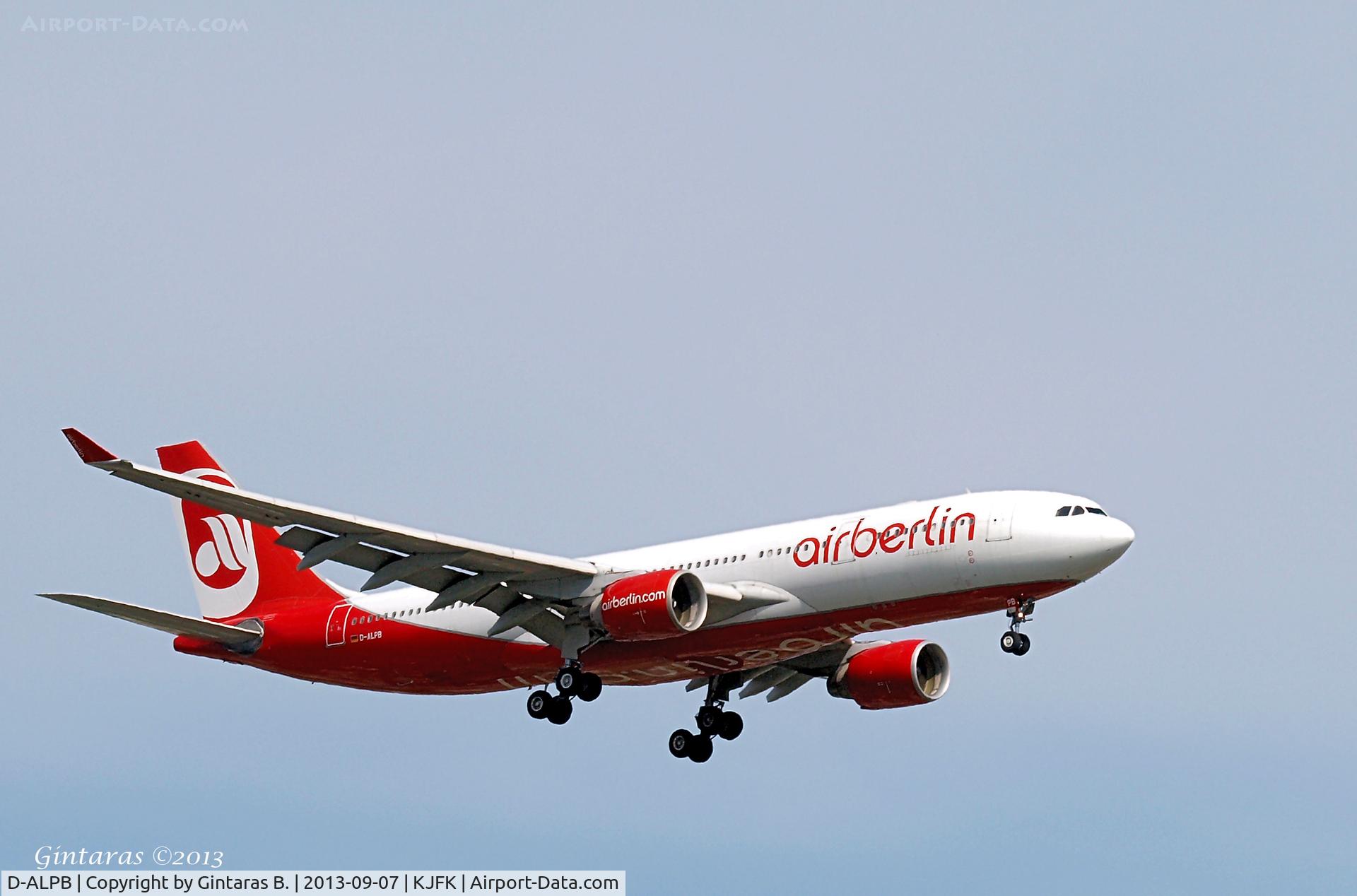 D-ALPB, 2001 Airbus A330-223 C/N 432, Going to a landing @ JFK, 22L