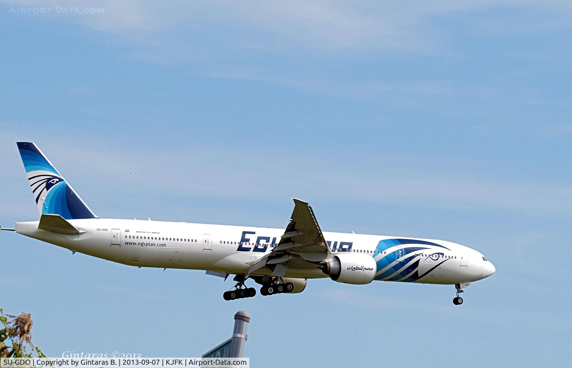 SU-GDO, 2010 Boeing 777-36N/ER C/N 38289, Going to a landing @ 22L, JFK