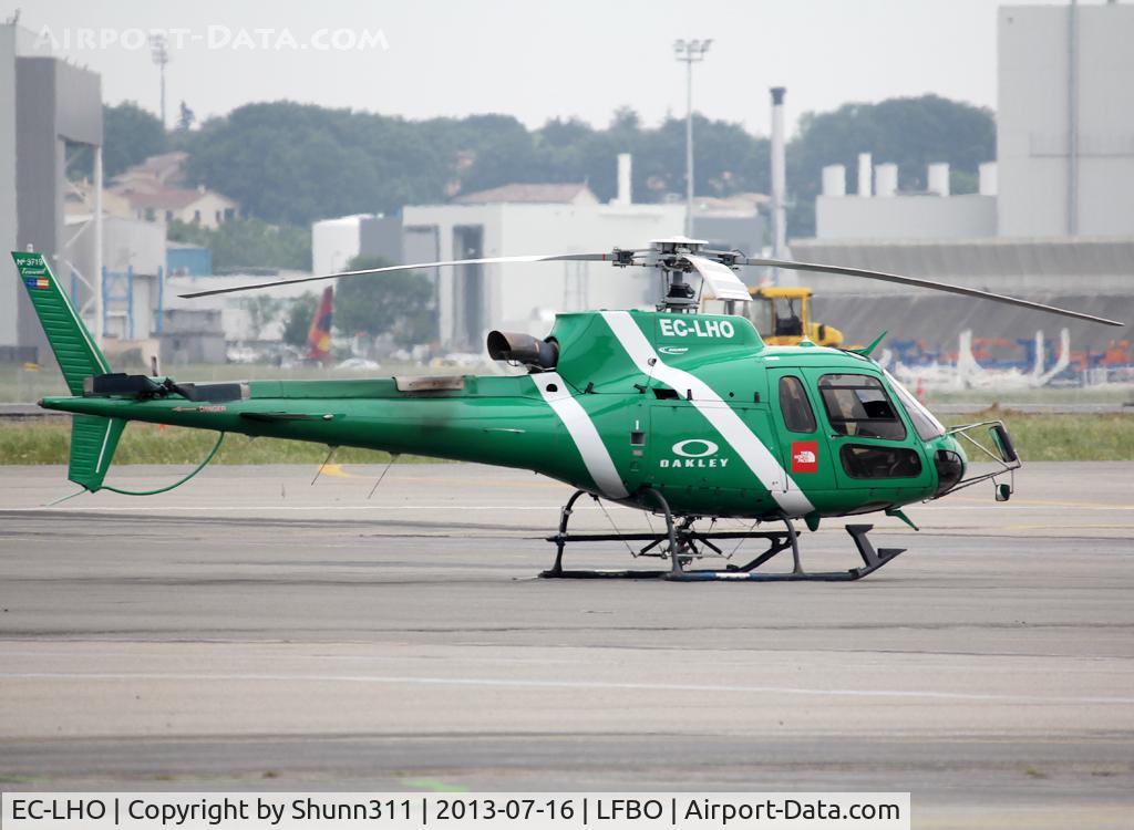 EC-LHO, Eurocopter AS-350B-3 Ecureuil Ecureuil C/N 3719, Parked at the old Terminal...