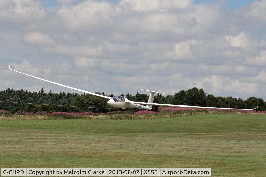 G-CHPD, 1994 Rolladen-Schneider LS-6c-18 C/N 6331, Rolladen-Schneider LS6-C18 being launched for a cross country flight during The Northern Regional Gliding Competition, Sutton Bank, North Yorks, August 2nd 2013.