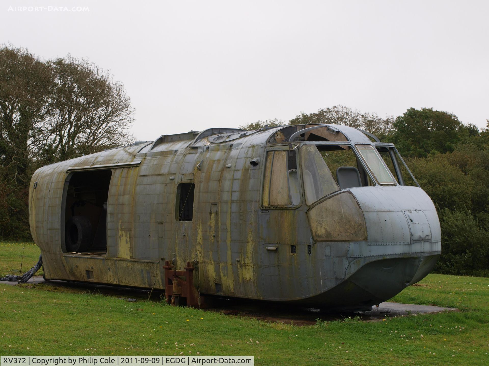 XV372, 1966 Sikorsky S-61 Sea King HAS.1 C/N 61-395, Inside the RAF Enclave