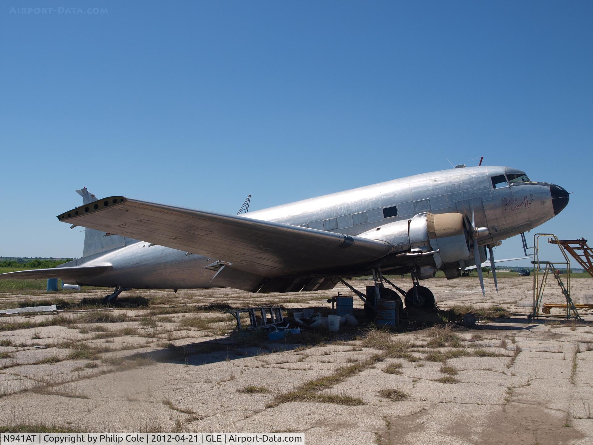N941AT, 1942 Douglas DC3C (C-47A) C/N 12907, Stored