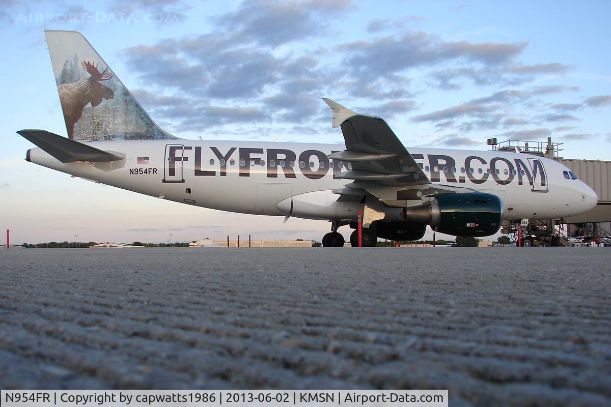 N954FR, 2002 Airbus A319-112 C/N 1786, New F9 colors