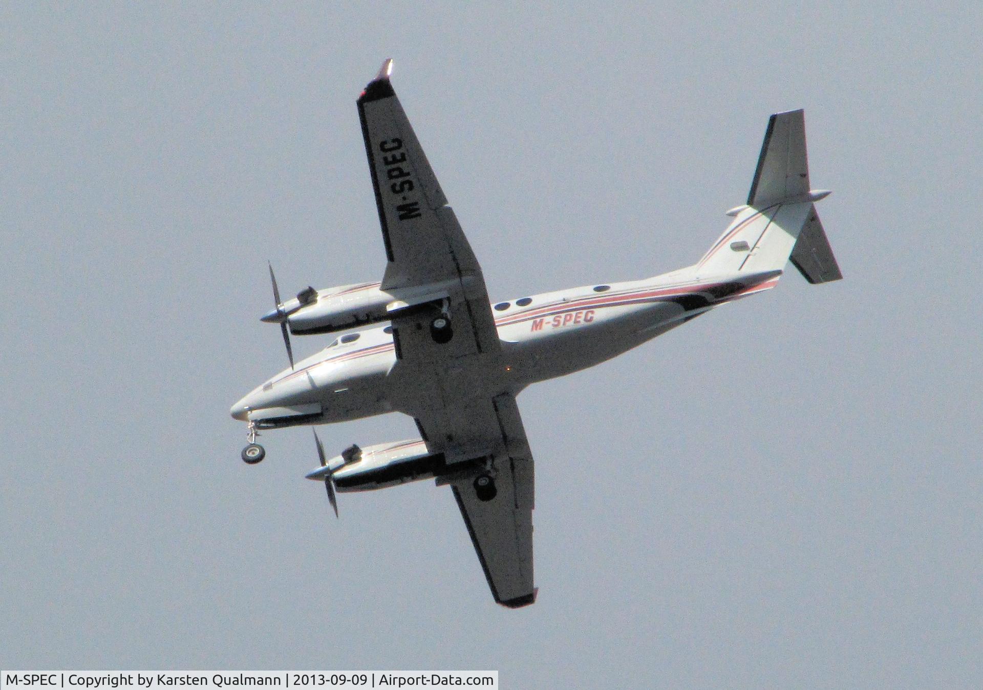 M-SPEC, 2014 Beech Super King Air 350i C/N FL-970, M-SPEC above Vondelpark, Amsterdam on approach to Schiphol Airport
