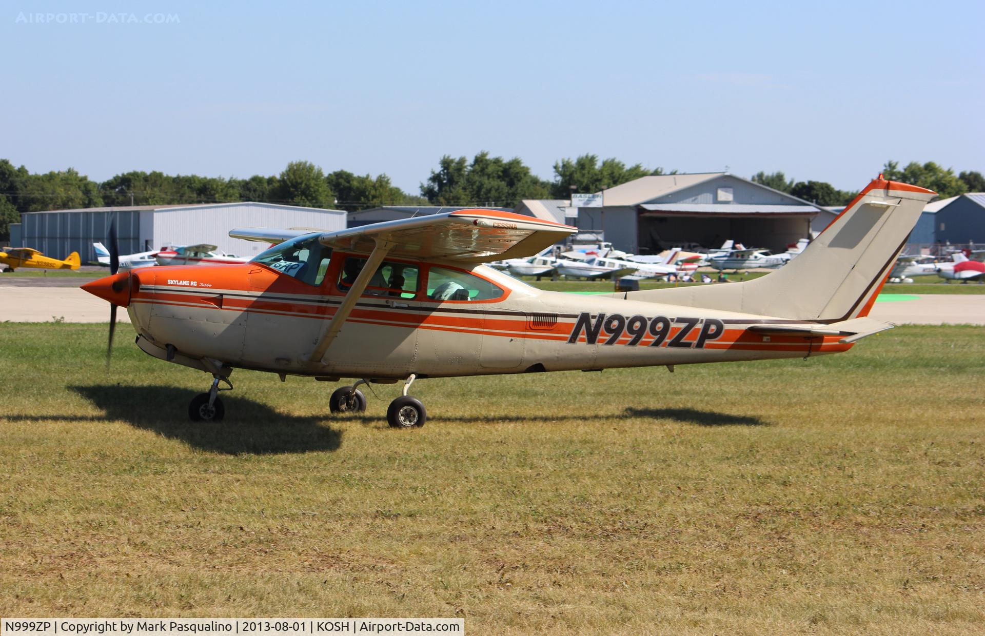 N999ZP, Cessna TR182 Turbo Skylane RG C/N R18201771, Cessna T182