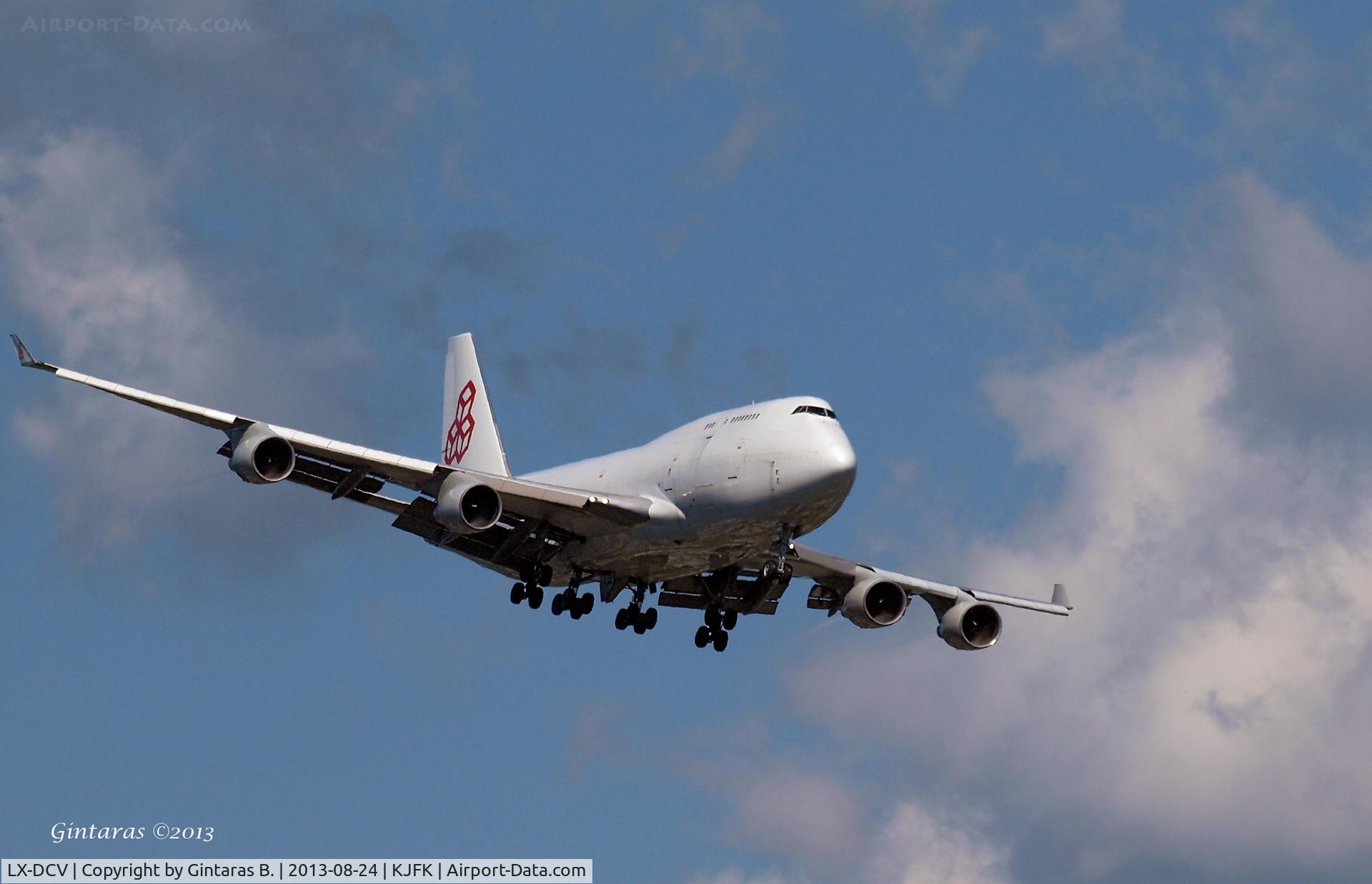 LX-DCV, 1990 Boeing 747-4B5F/SCD C/N 24619, Going to a landing on 22L @ JFK