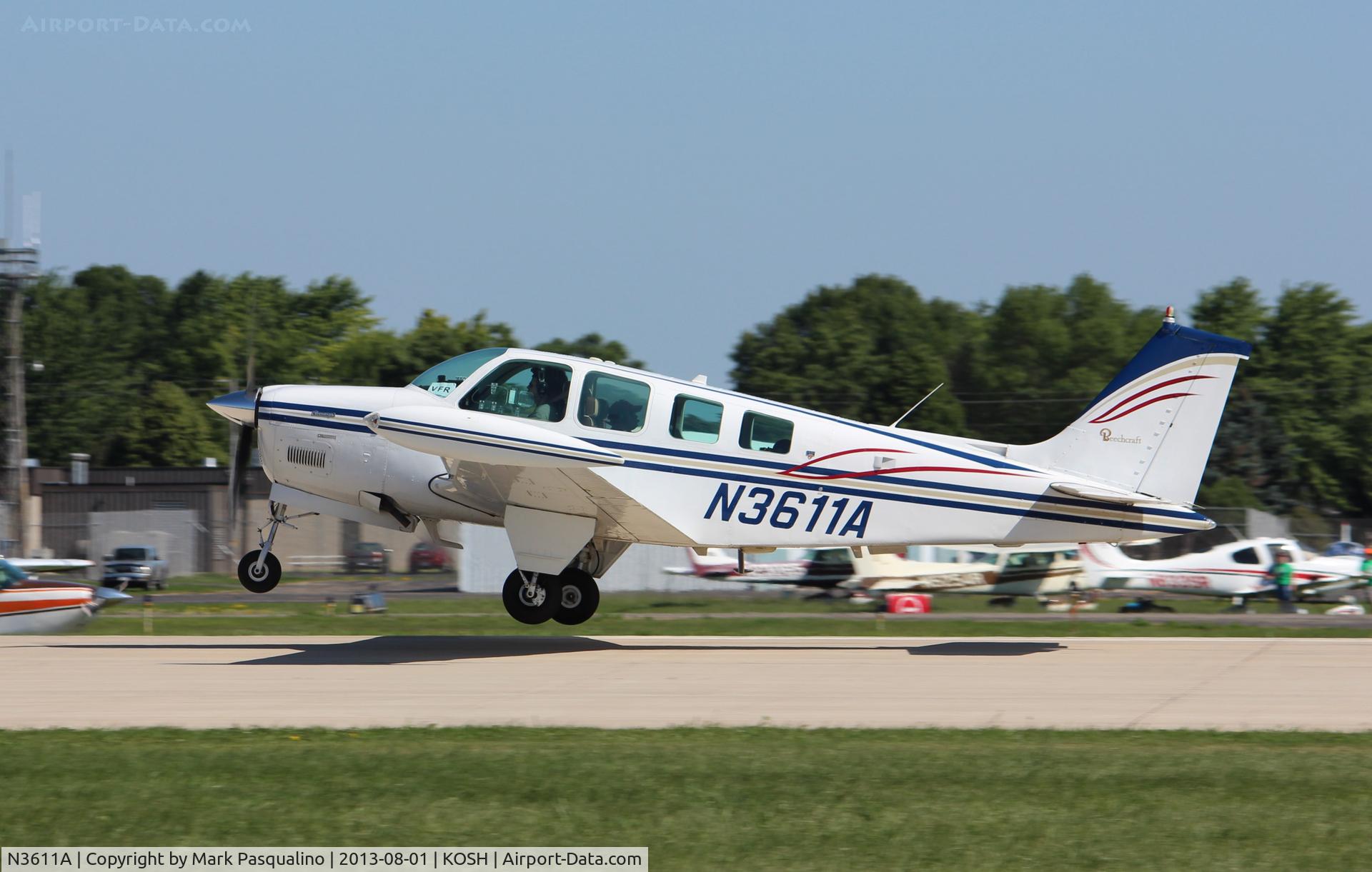 N3611A, 1979 Beech A36 Bonanza 36 C/N E-1472, Beech A36