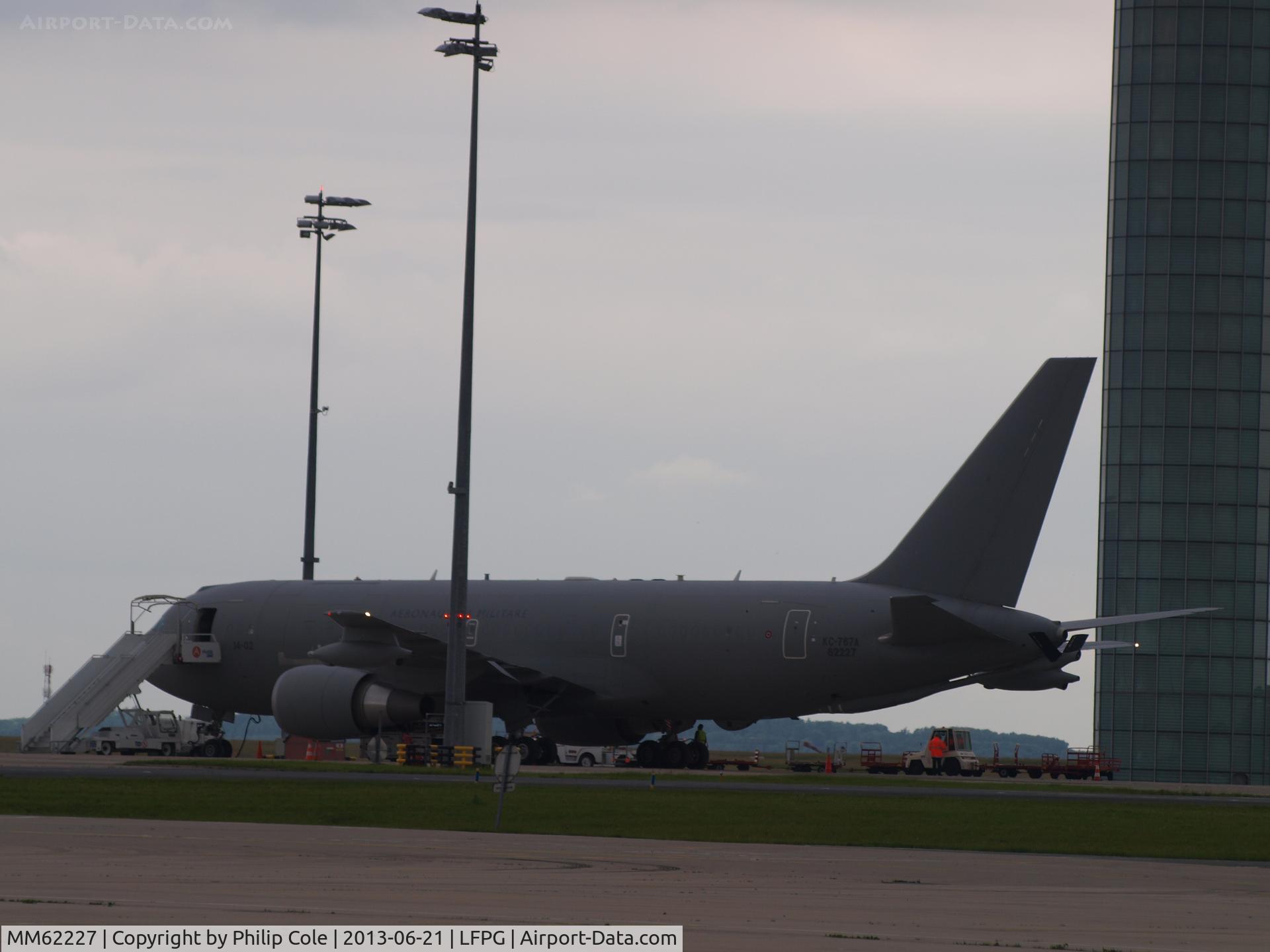 MM62227, 2005 Boeing KC-767A C/N 33687, Visitor