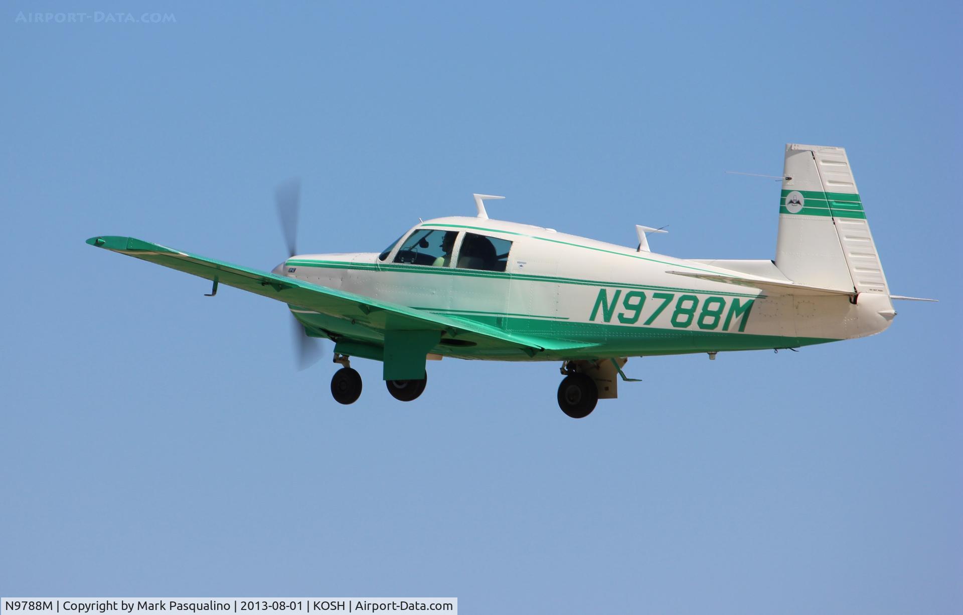 N9788M, 1968 Mooney M20C Ranger C/N 680196, Mooney M20C