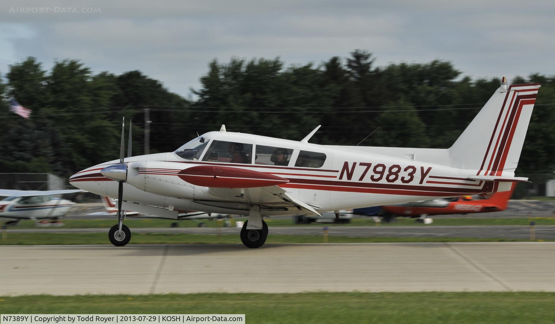 N7389Y, 1964 Piper PA-30 Twin Comanche C/N 30-444, Airventure 2013