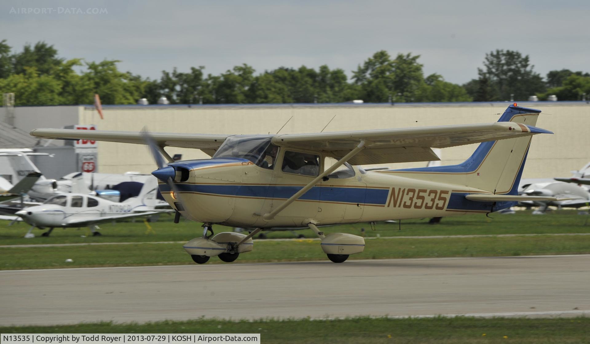 N13535, 1973 Cessna 172M C/N 17262830, Airventure 2013