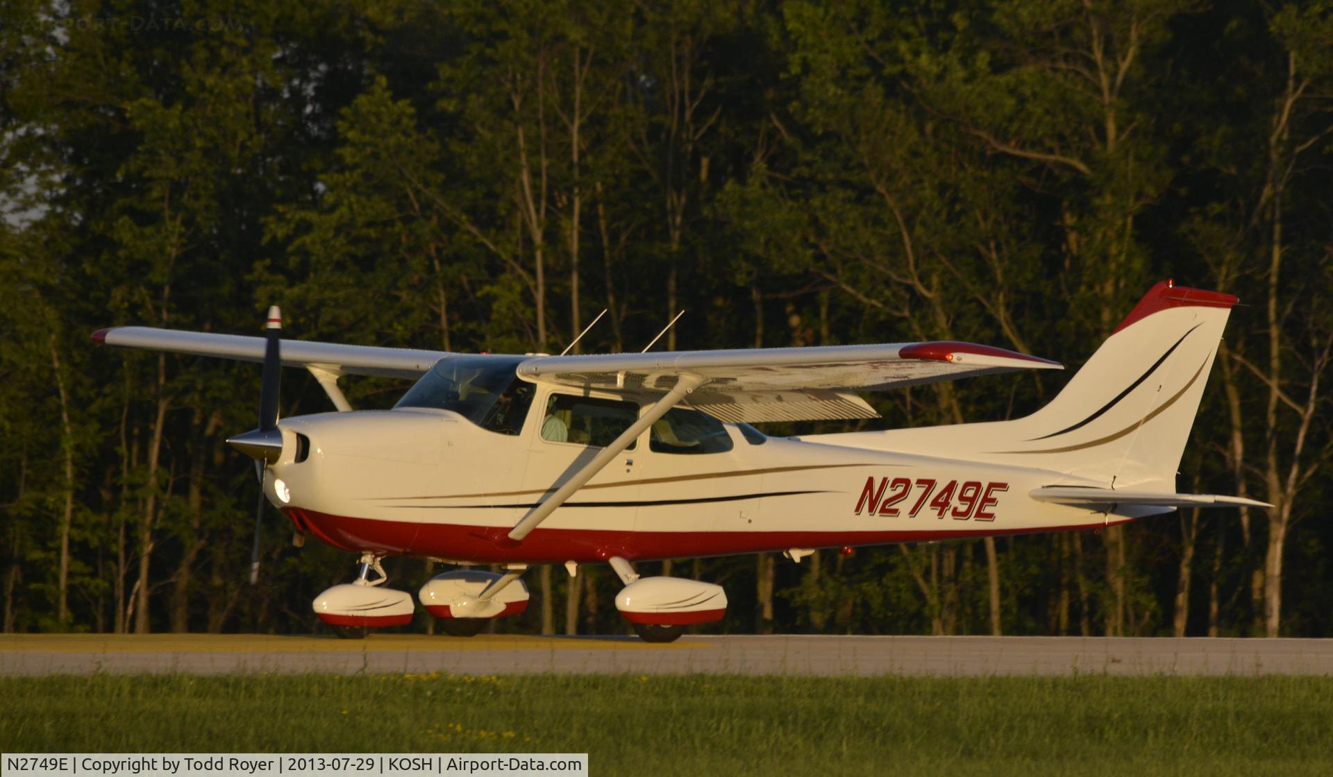 N2749E, 1978 Cessna 172N C/N 17271314, Airventure 2013