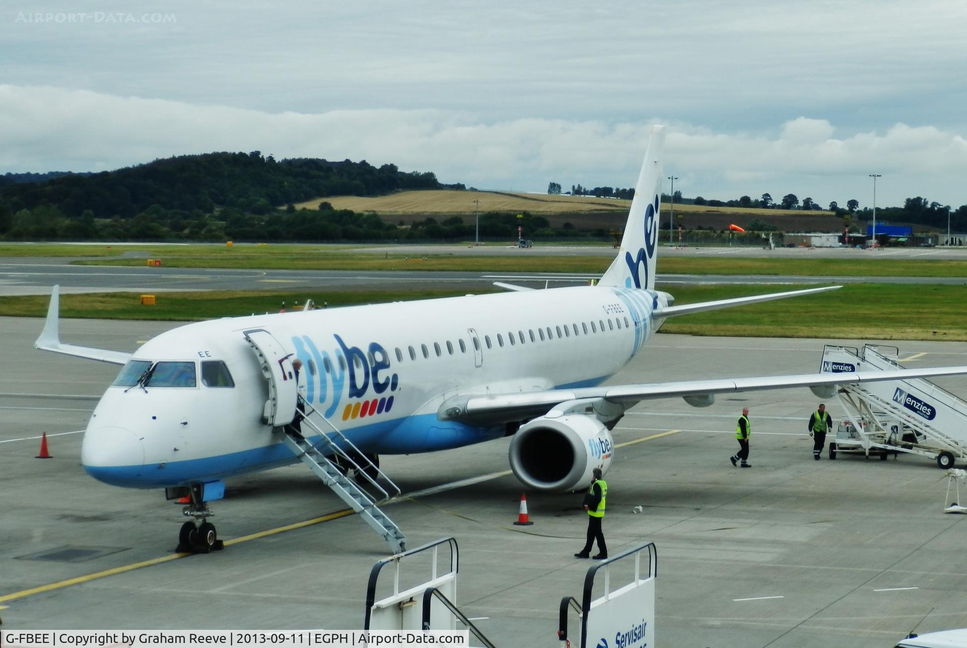 G-FBEE, 2007 Embraer 195LR (ERJ-190-200LR) C/N 19000093, Just landed.