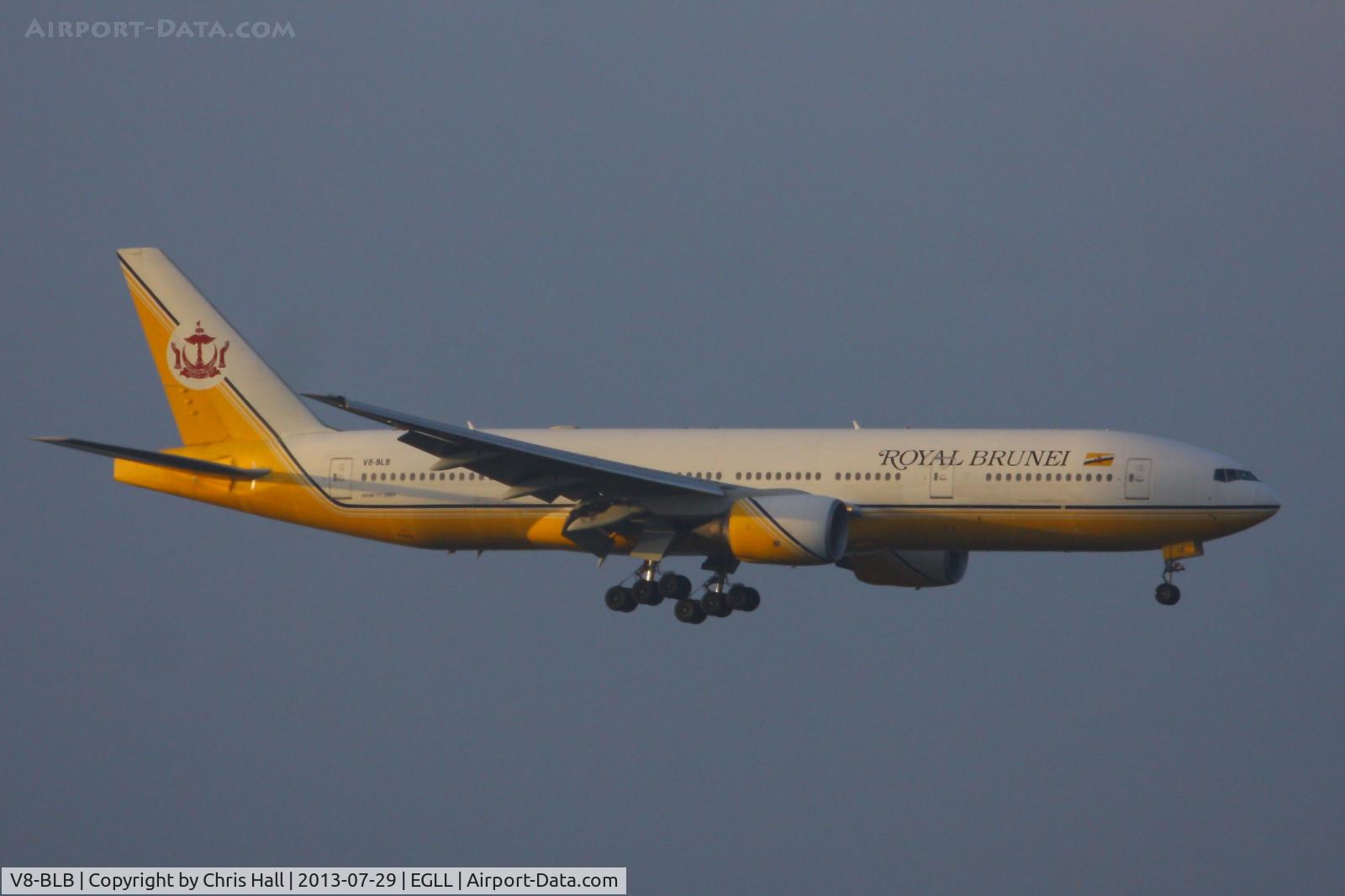 V8-BLB, 2002 Boeing 777-212/ER C/N 30872, Royal Brunei Airlines