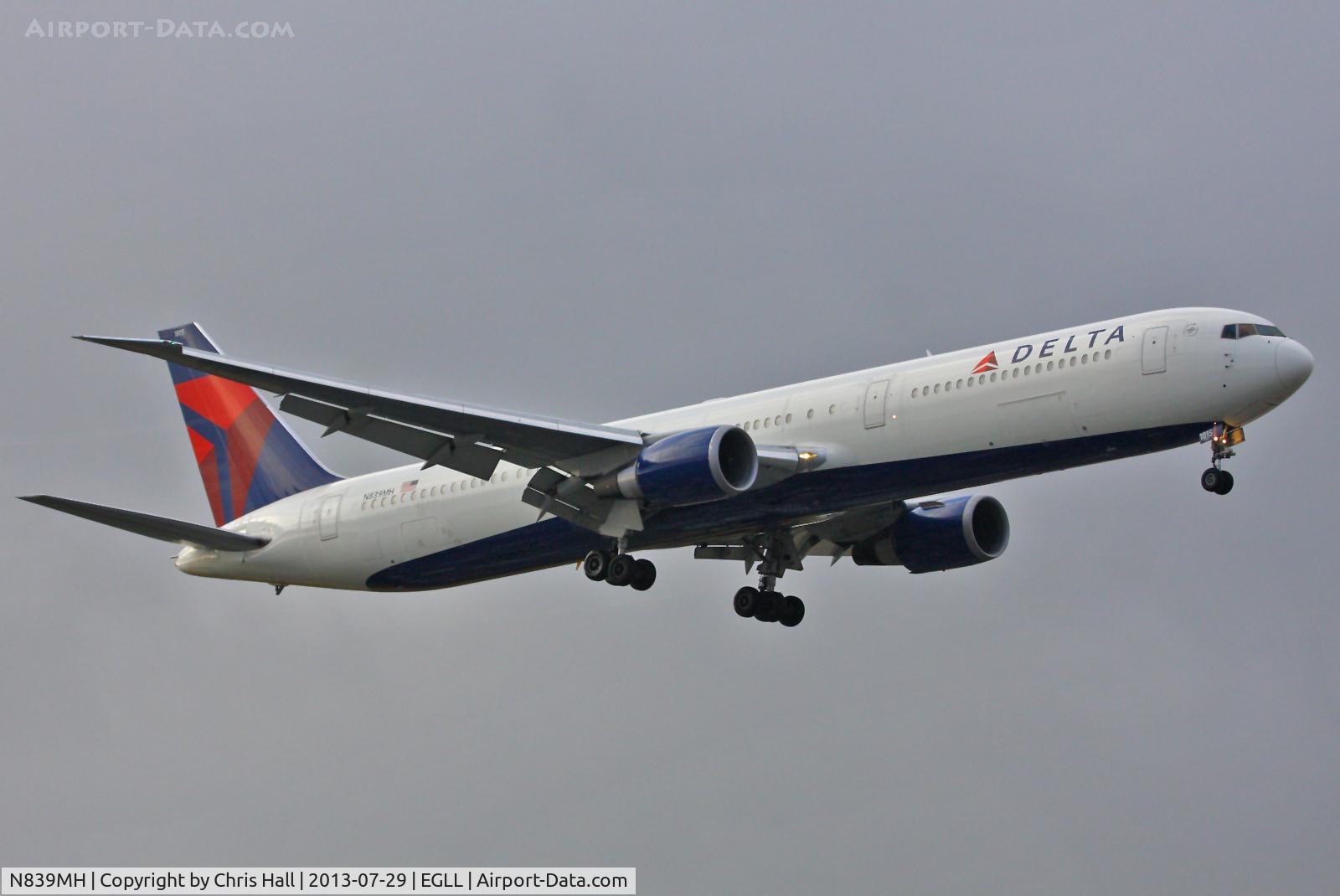 N839MH, 2001 Boeing 767-432/ER C/N 29712, Delta Air Lines