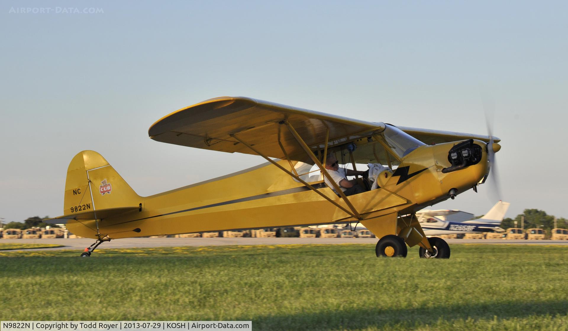 N9822N, 1946 Piper J-3 Cub C/N 18387, Airventure 2013