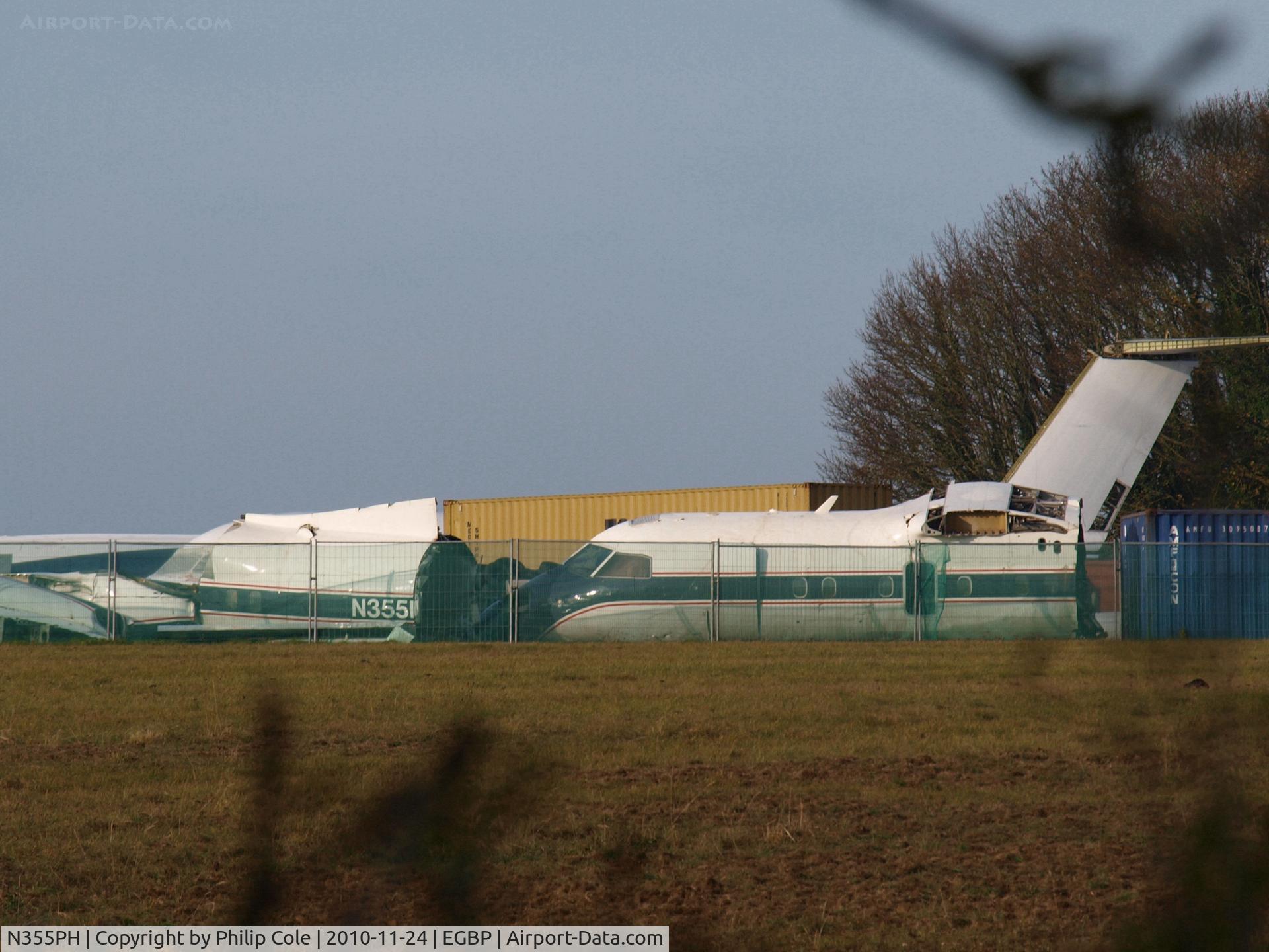 N355PH, 1997 De Havilland Canada DHC-8/Q200 Dash 8 C/N 500, Crashed Remains stored in Compound for scrapping