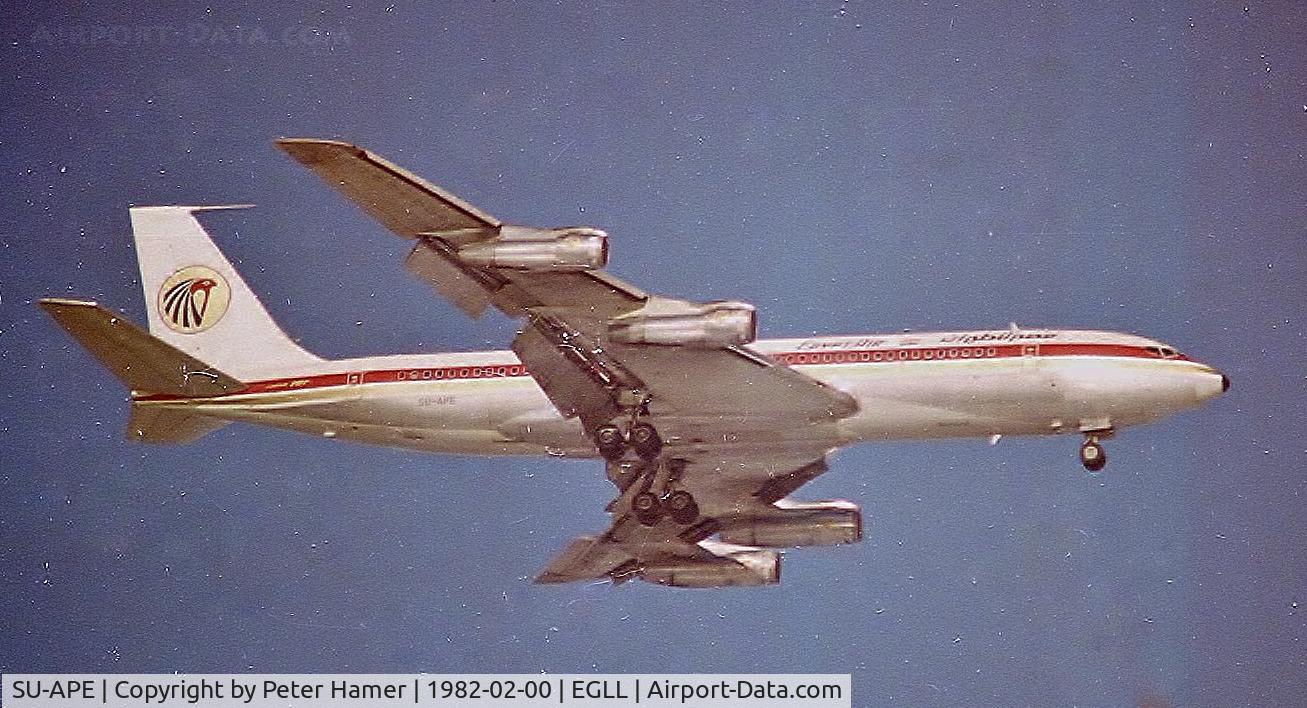 SU-APE, 1970 Boeing 707-366C C/N 20342, Landing at Heathrow 10L