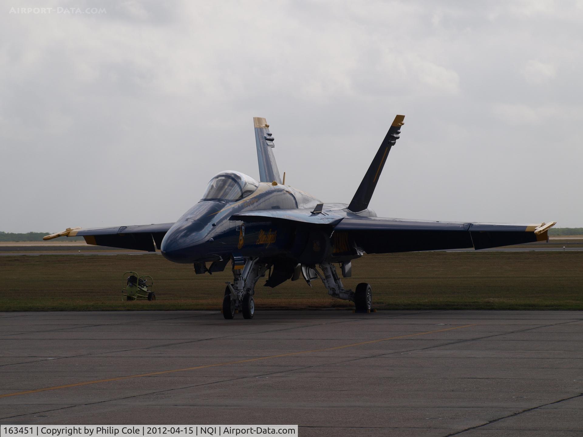 163451, 1988 McDonnell Douglas F/A-18C Hornet C/N 0662/C020, Kingsville NAS Airshow 2012