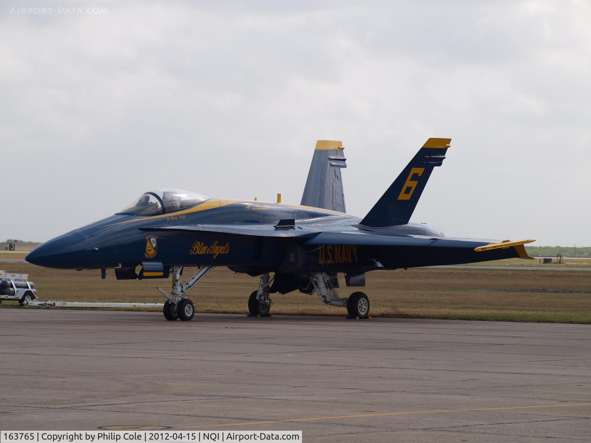 163765, 1989 McDonnell Douglas F/A 18C Hornet C/N 0845/C122, Kingsville NAS Airshow 2012