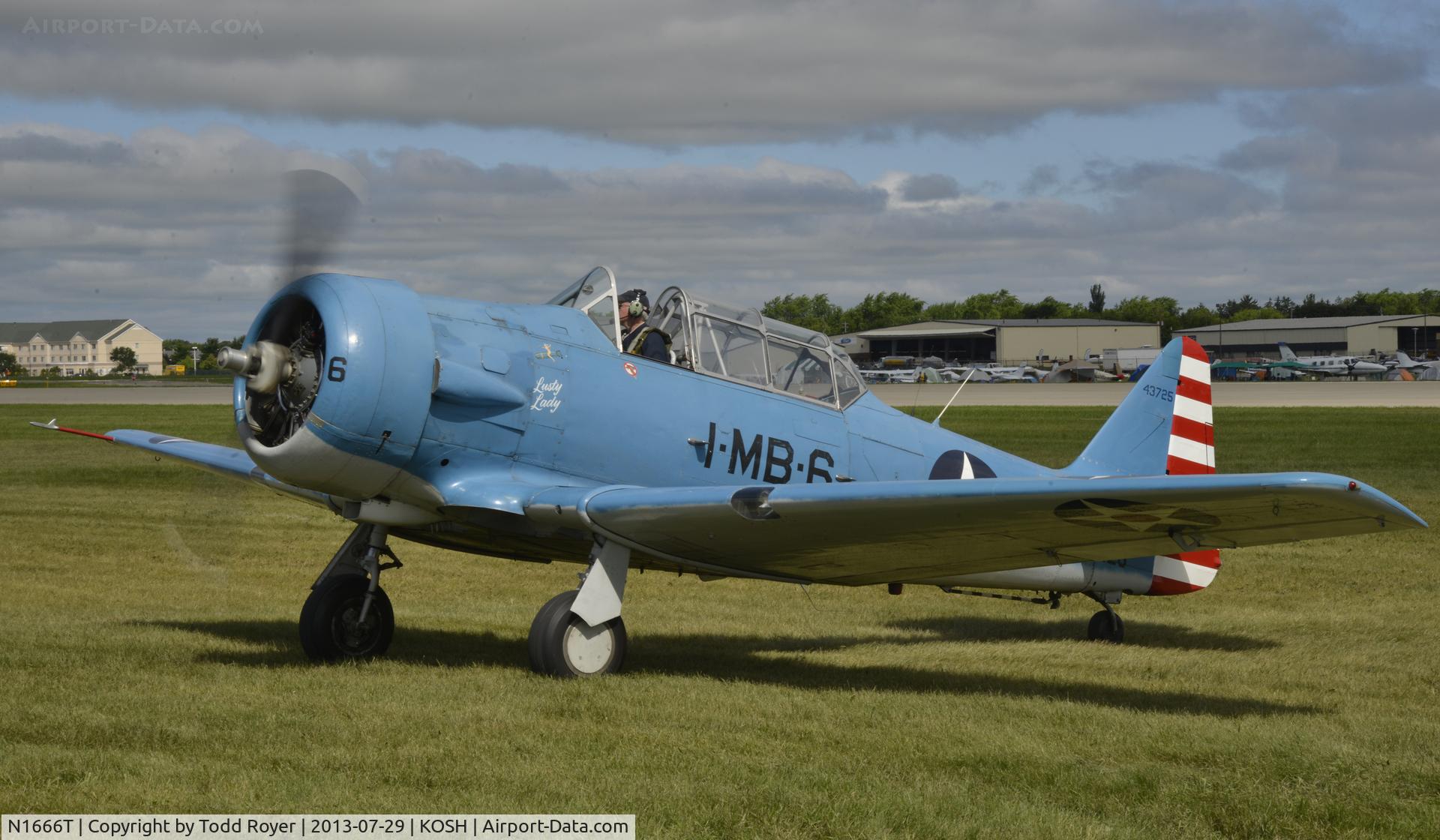N1666T, North American SNJ-5B Texan C/N 43725, Airventure 2013