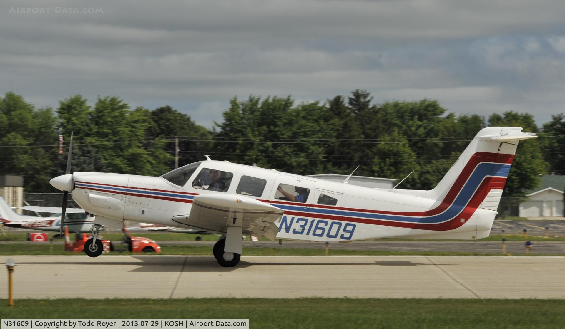 N31609, 1978 Piper PA-32RT-300 C/N 32R-7885111, Airventure 2013