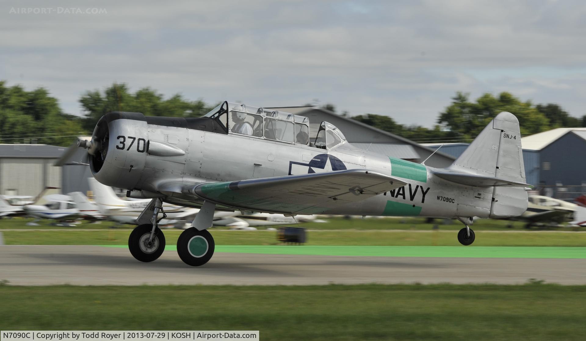 N7090C, North American SNJ-4 Texan C/N 88-13370, Airventure 2013