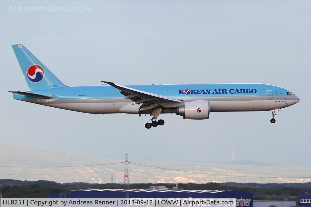 HL8251, 2012 Boeing 777-FB5 C/N 37639, Korean Air Cargo Boeing 777