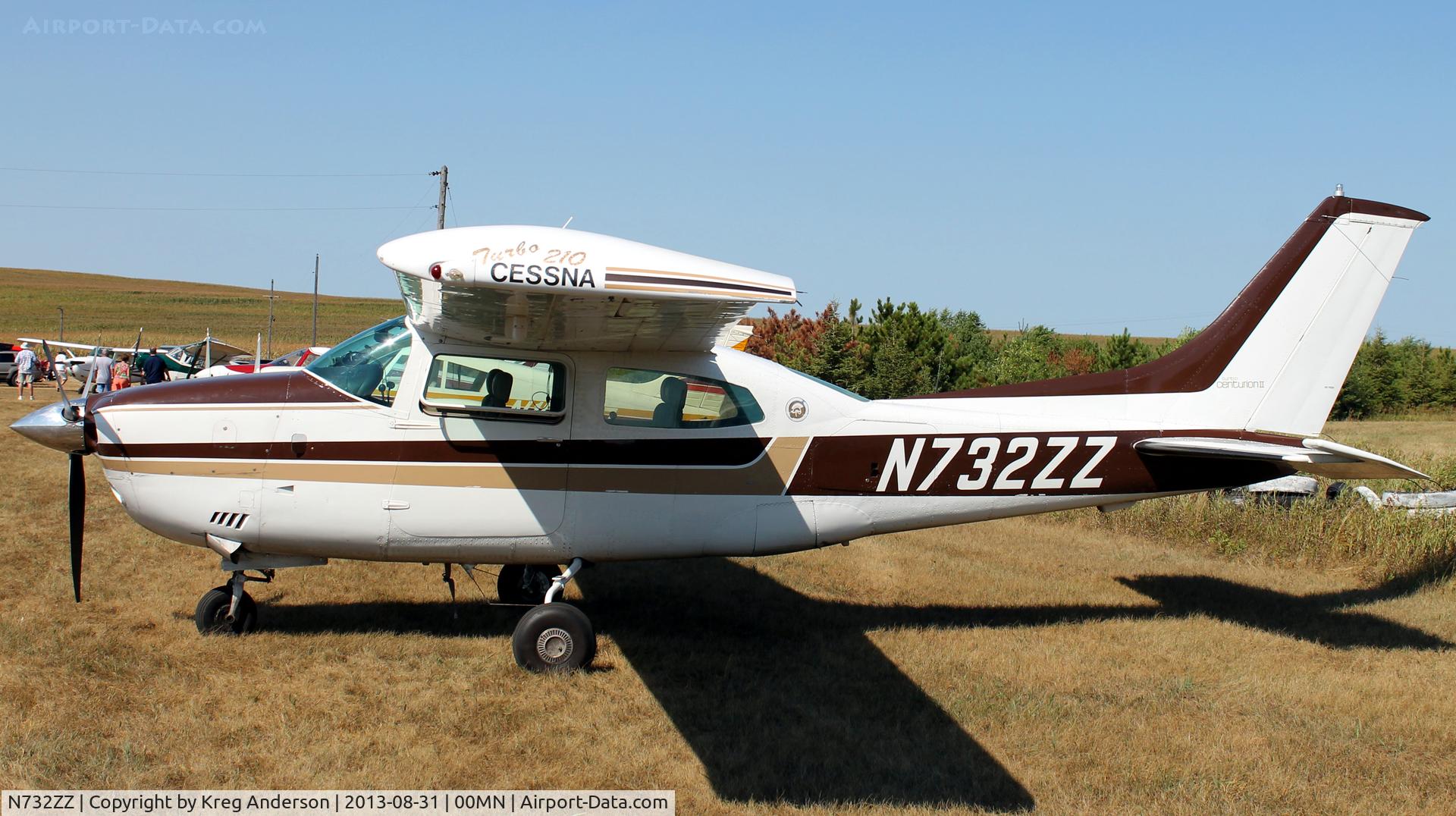 N732ZZ, 1977 Cessna T210M Turbo Centurion C/N 21061917, 2013 Battle Lake Fly-in