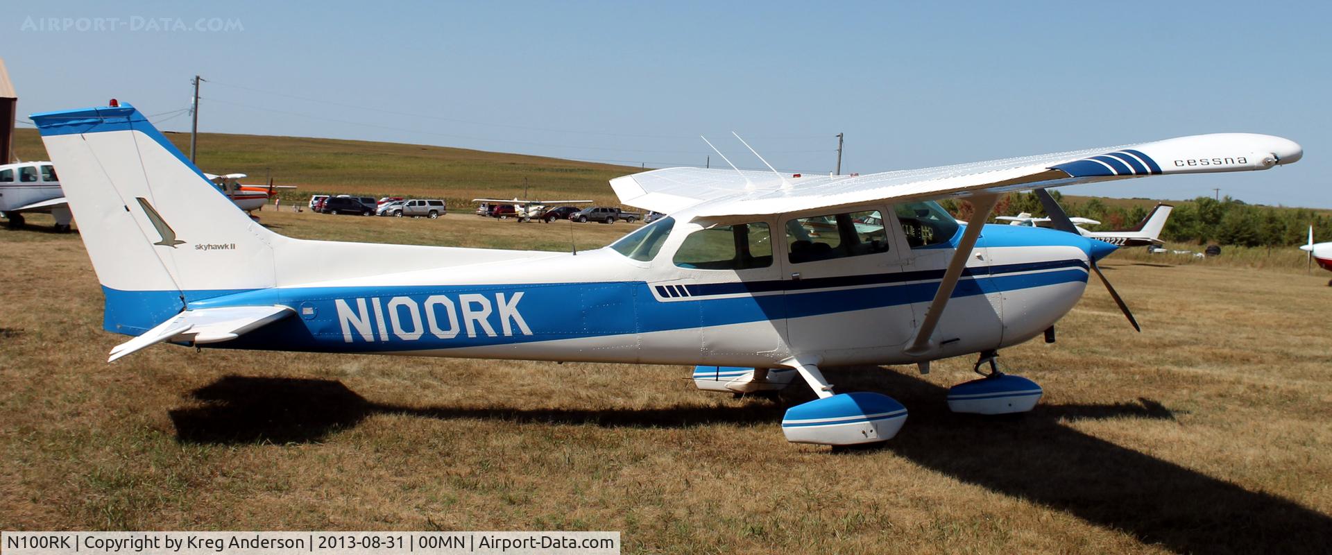 N100RK, 1974 Cessna 172M C/N 17263551, 2013 Battle Lake Fly-in