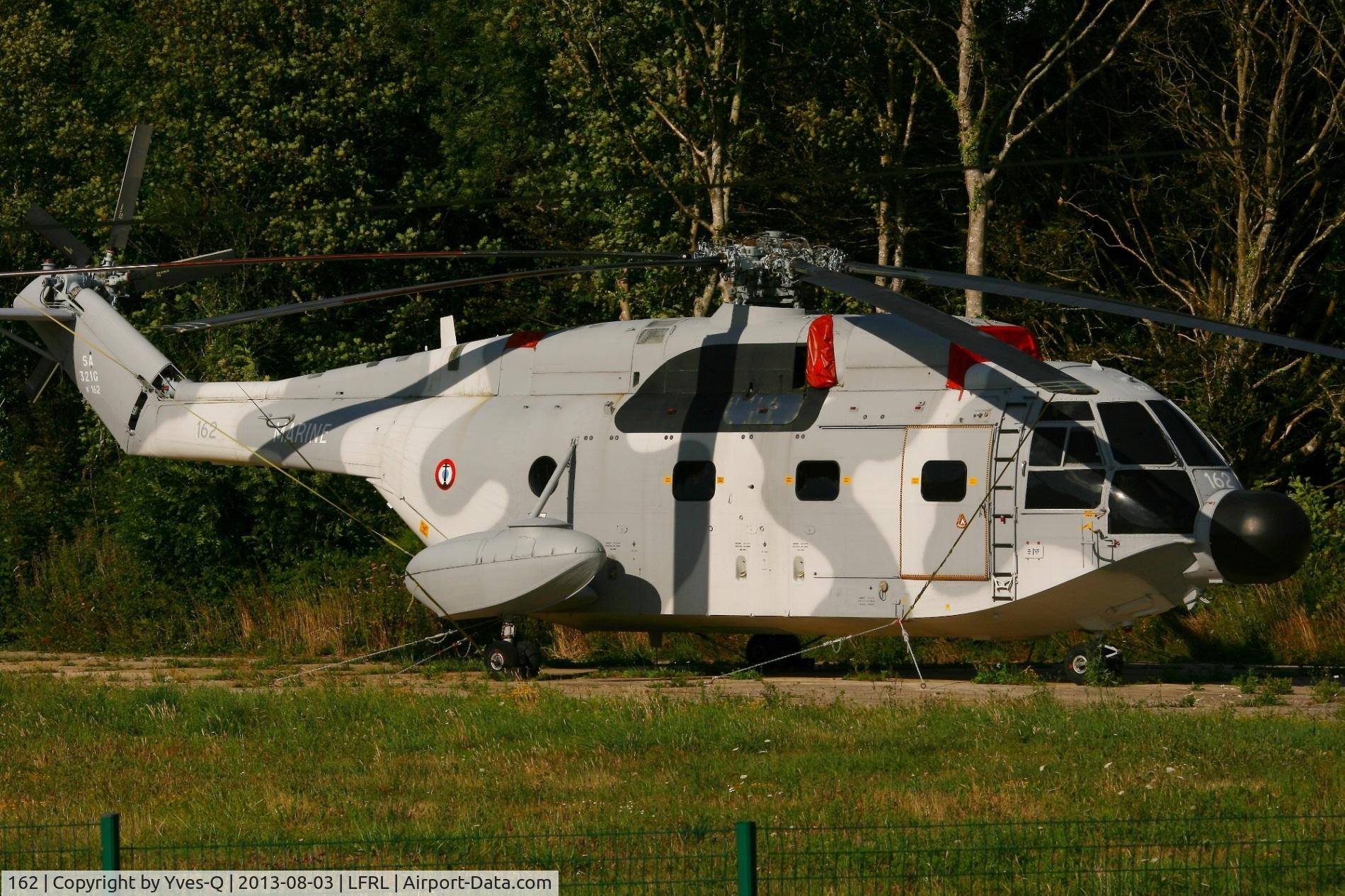 162, Aérospatiale SA-321G Super Frelon C/N 162, Aerospatiale SA-321G Super Frelon , Lanvéoc-Poulmic Naval Air Base (LFRL)