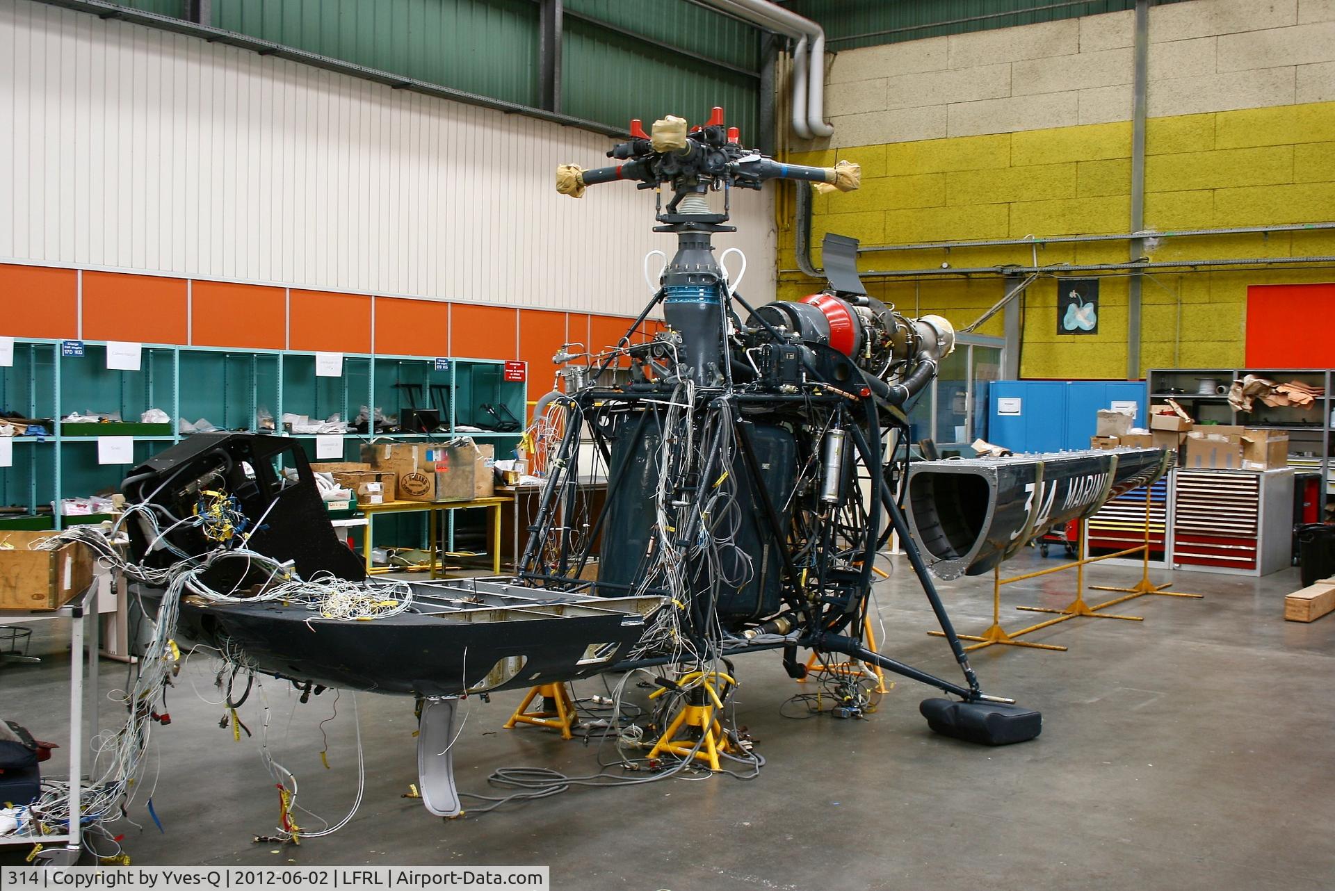 314, Aérospatiale SA-319B Alouette III C/N 2314, Aérospatiale SA-319B Alouette III, Lanvéoc-Poulmic Naval Air Base (LFRL)