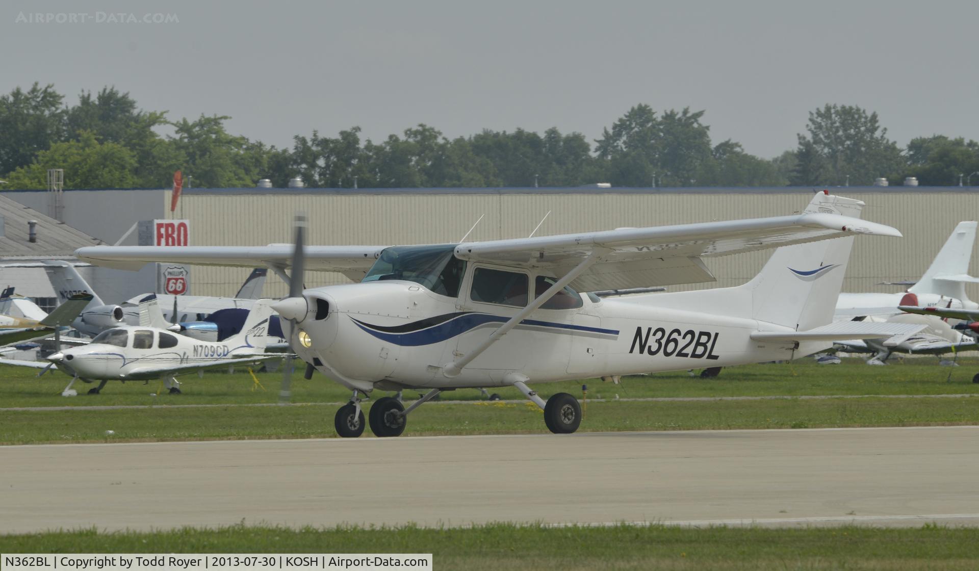 N362BL, 1978 Cessna 172N C/N 17270478, Airventure 2013