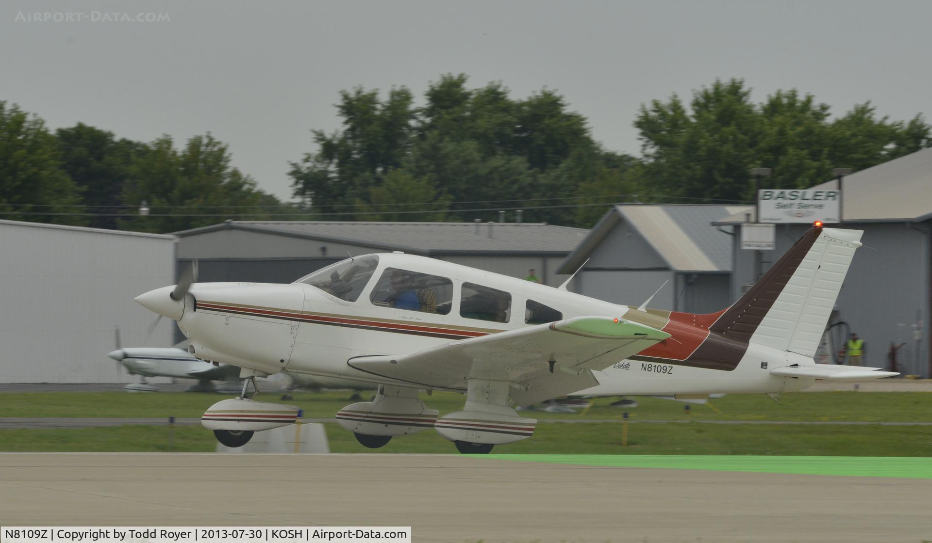 N8109Z, 1979 Piper PA-28-236 Dakota C/N 28-8011014, Airventure 2013