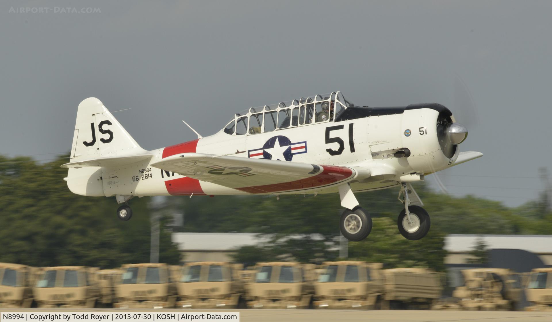N8994, 1943 Noorduyn AT-16 Harvard II C/N 66-2814, Airventure 2013