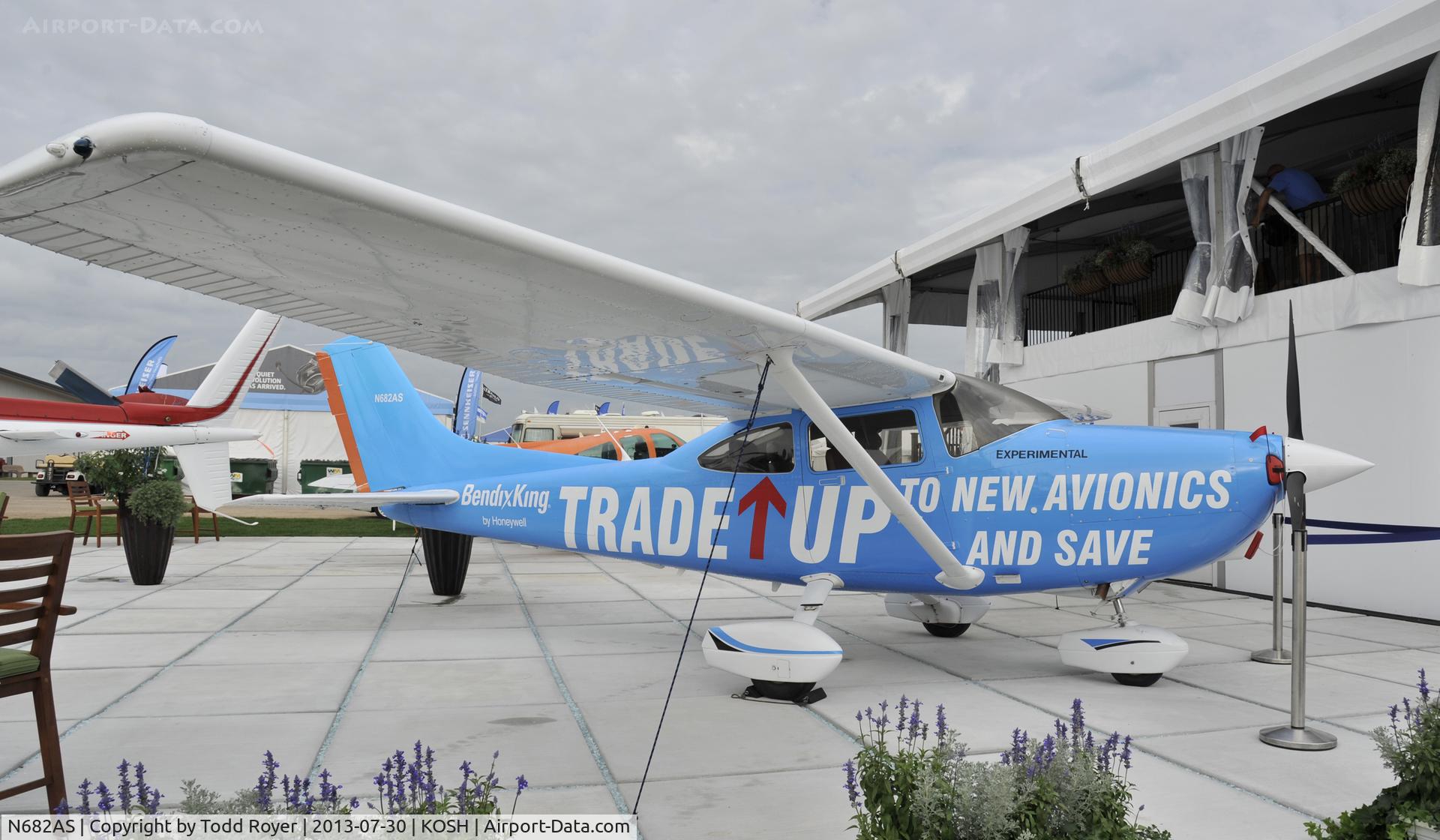 N682AS, 1997 Cessna 182S Skylane C/N 18280007, Airventure 2013