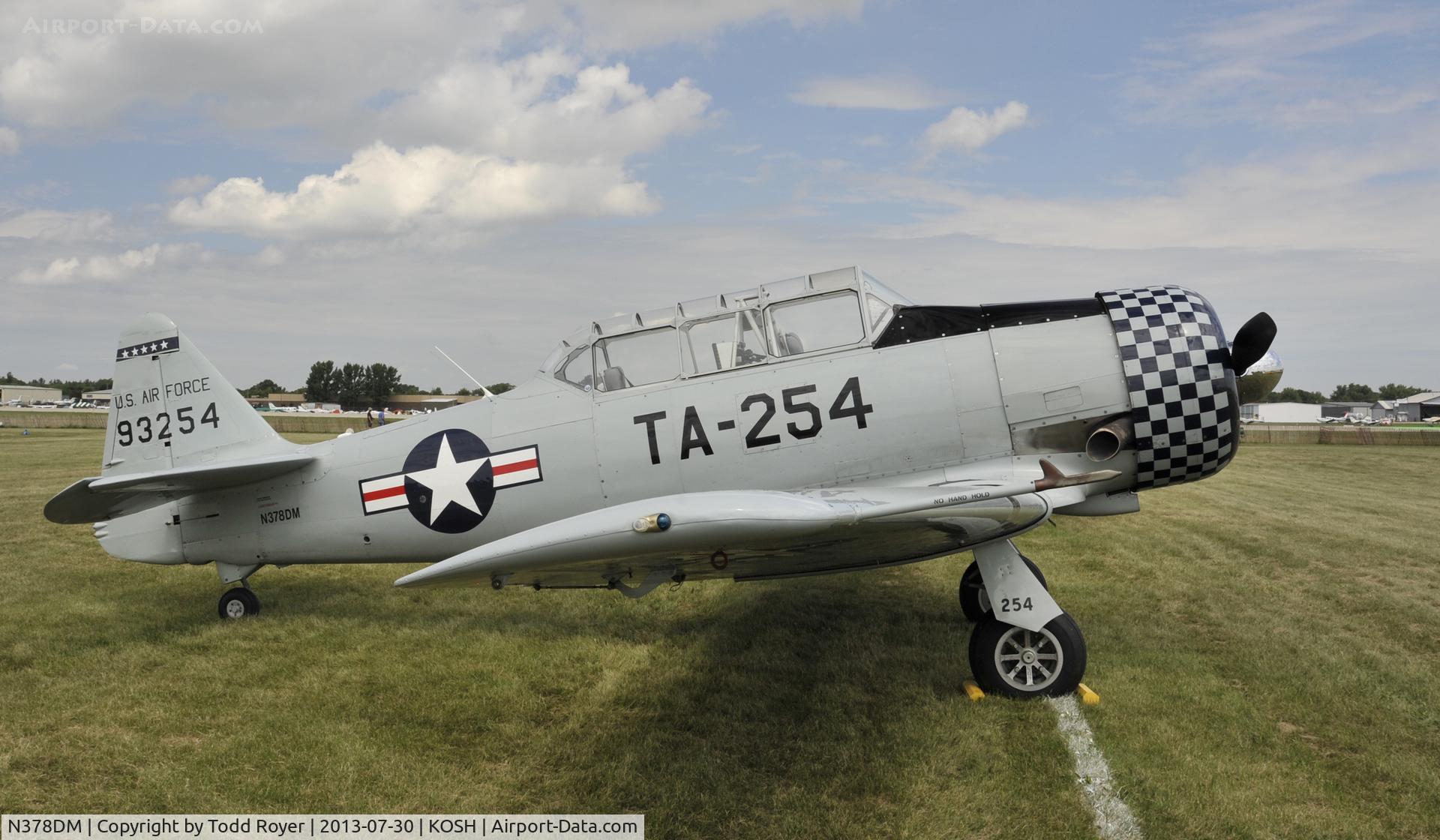 N378DM, 1949 North American T-6G Texan C/N 168-358, Airventure 2013