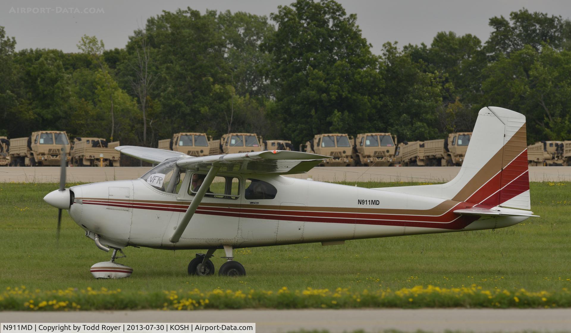 N911MD, 1957 Cessna 182A Skylane C/N 34174, Airventure 2013