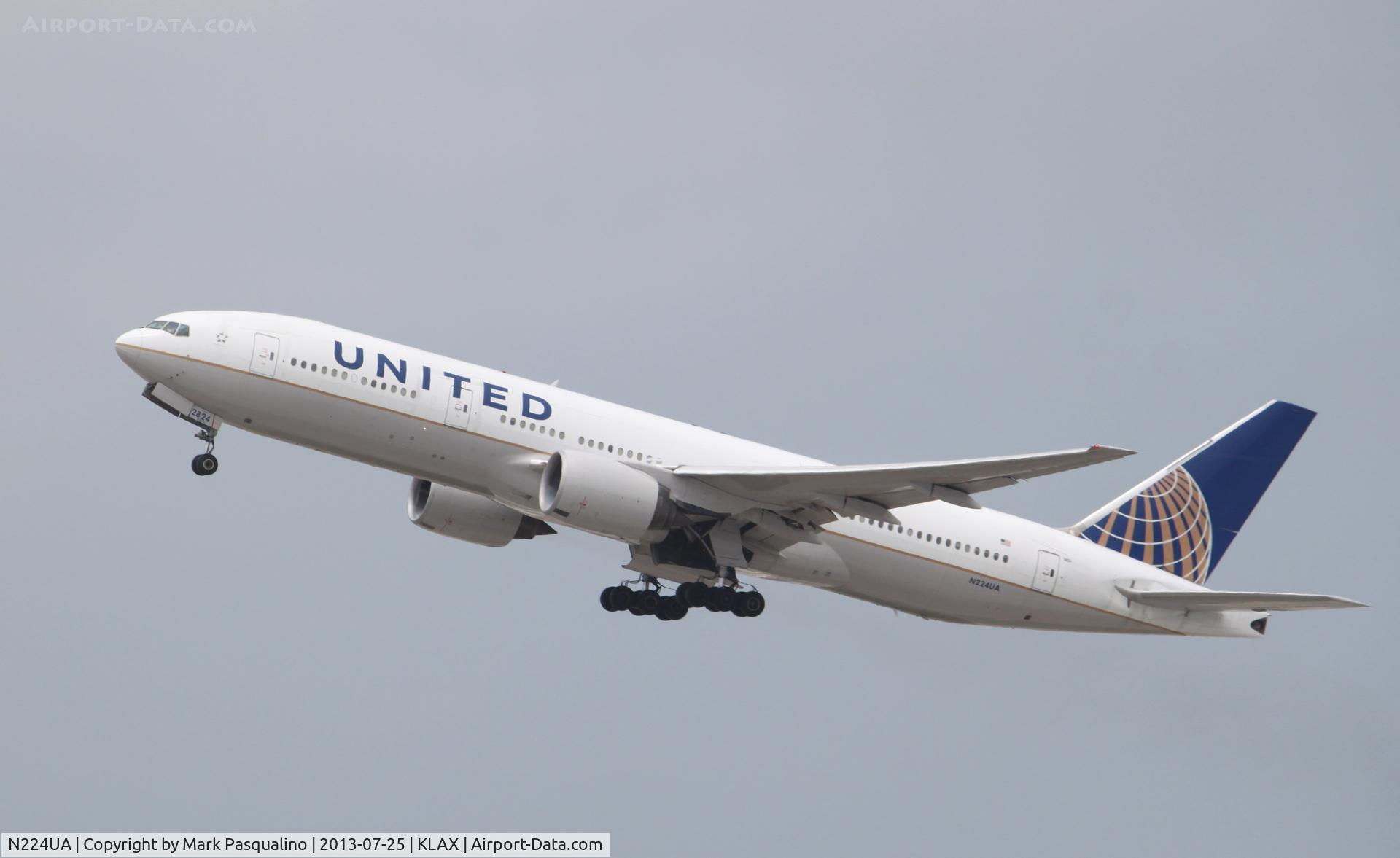 N224UA, 2001 Boeing 777-222 C/N 30225, Boeing 777-200