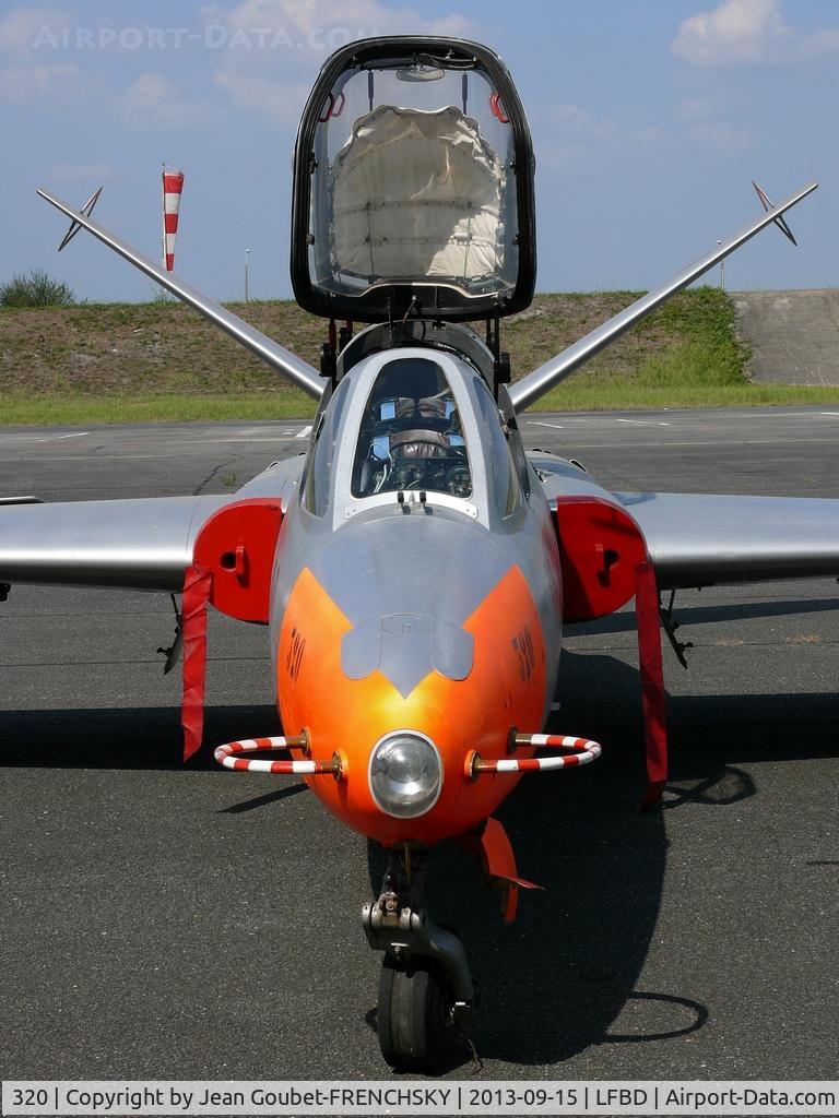 320, Fouga CM-170 Magister C/N 320, Conservatoire de l'Air et de l'Espace d'Aquitaine's collection.